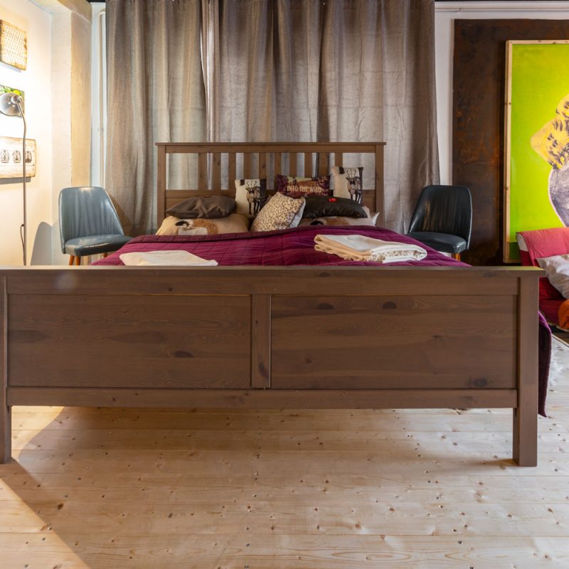 August der Starke – großes Doppelbett für erholsame Nächte.